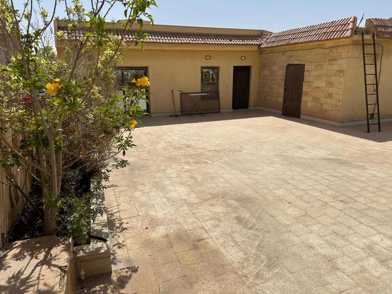 A Cozy Penthouse - Apartment In The 5Th Settlement Kaherah Luaran gambar